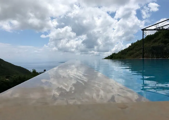 Corfu Sokraki Villa *